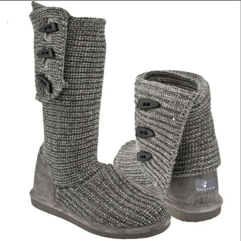 Bearpaw Grey Knit Boots Size 9